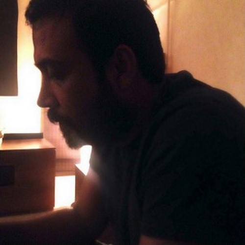 https://dl.mybia4music.com/music/94/Mordad/Mohsen-Chavoshi-Akharin-Otobos.jpg
